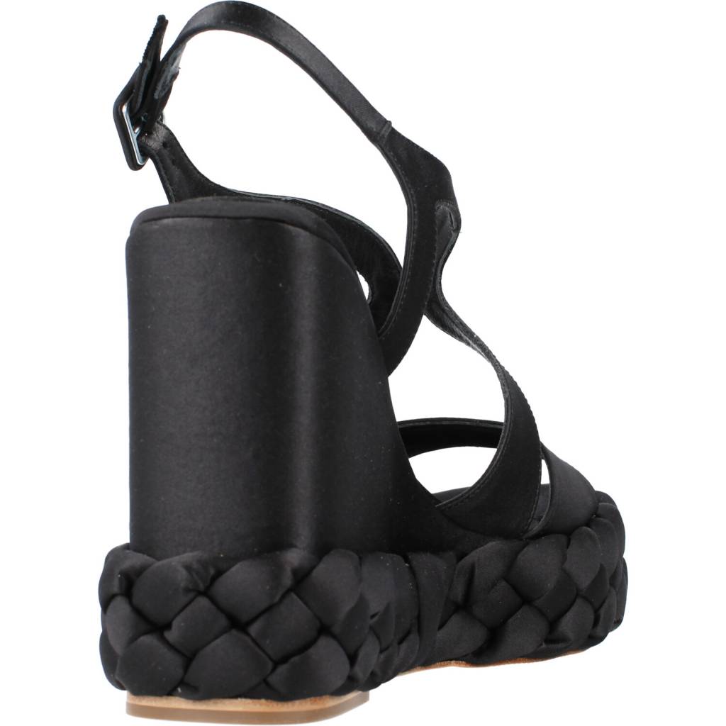 PALOMA BARCELO ONA  en color BLACK  (3)