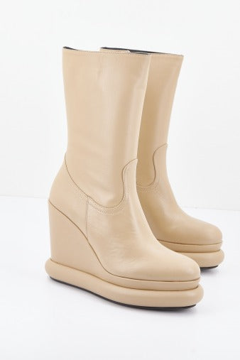 PALOMA BARCELO MAYLENE NAPA en color DENU  (1)