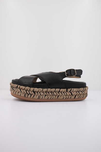 PALOMA BARCELO FRANCIA en color BLACK  (1)