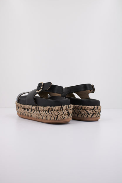 PALOMA BARCELO FRANCIA en color BLACK  (3)