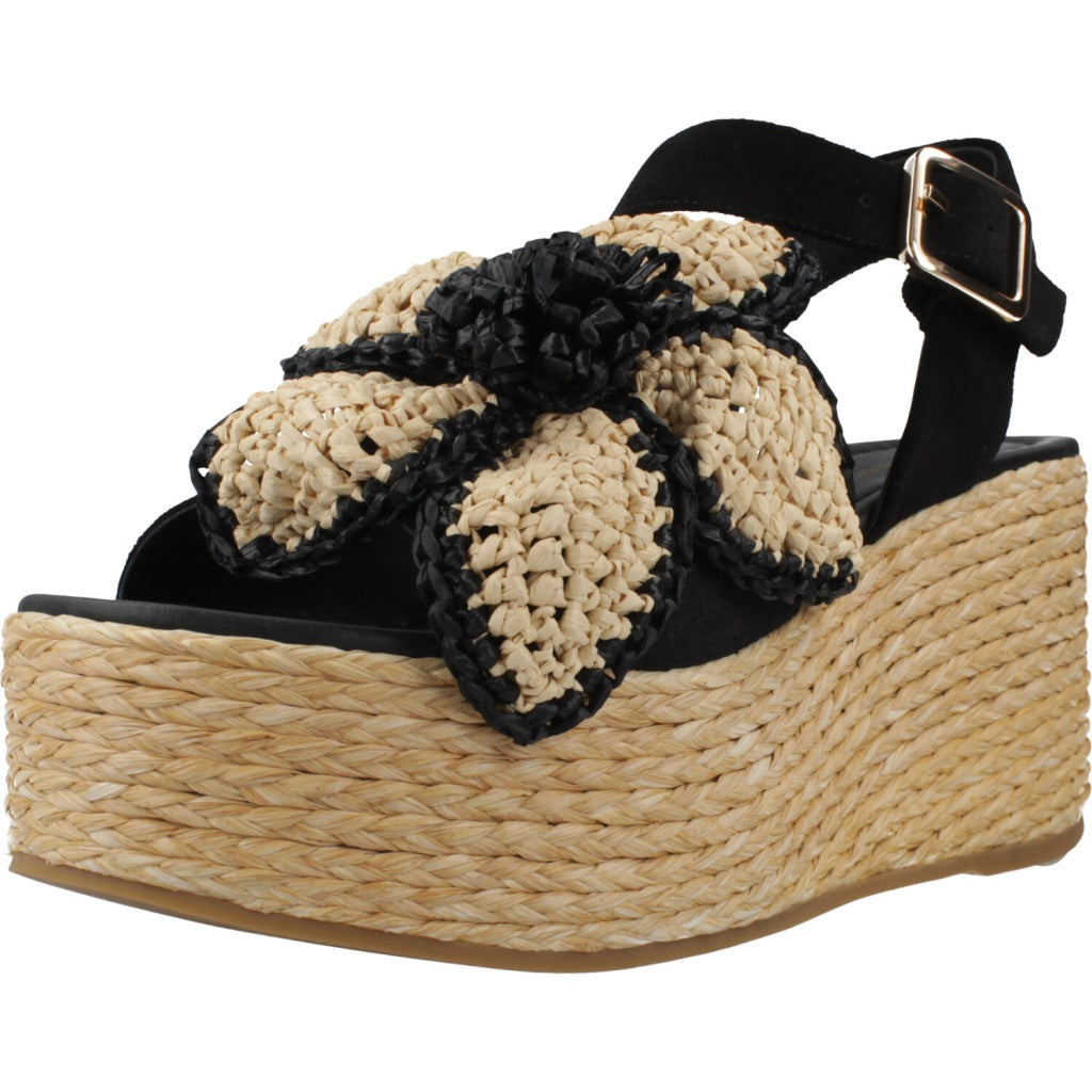 PALOMA BARCELO SANDALIA CRUZ en color BLACK  (1)