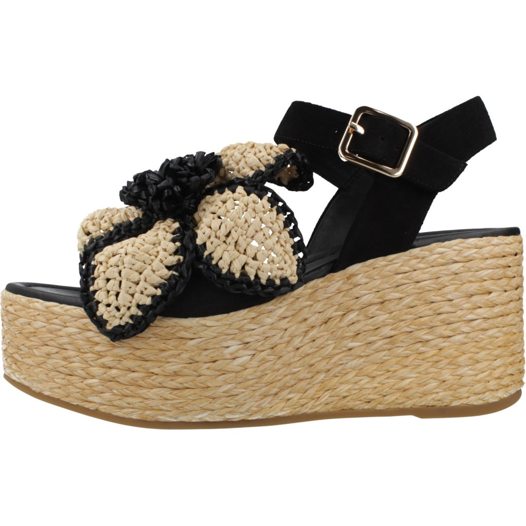 PALOMA BARCELO SANDALIA CRUZ en color BLACK  (2)