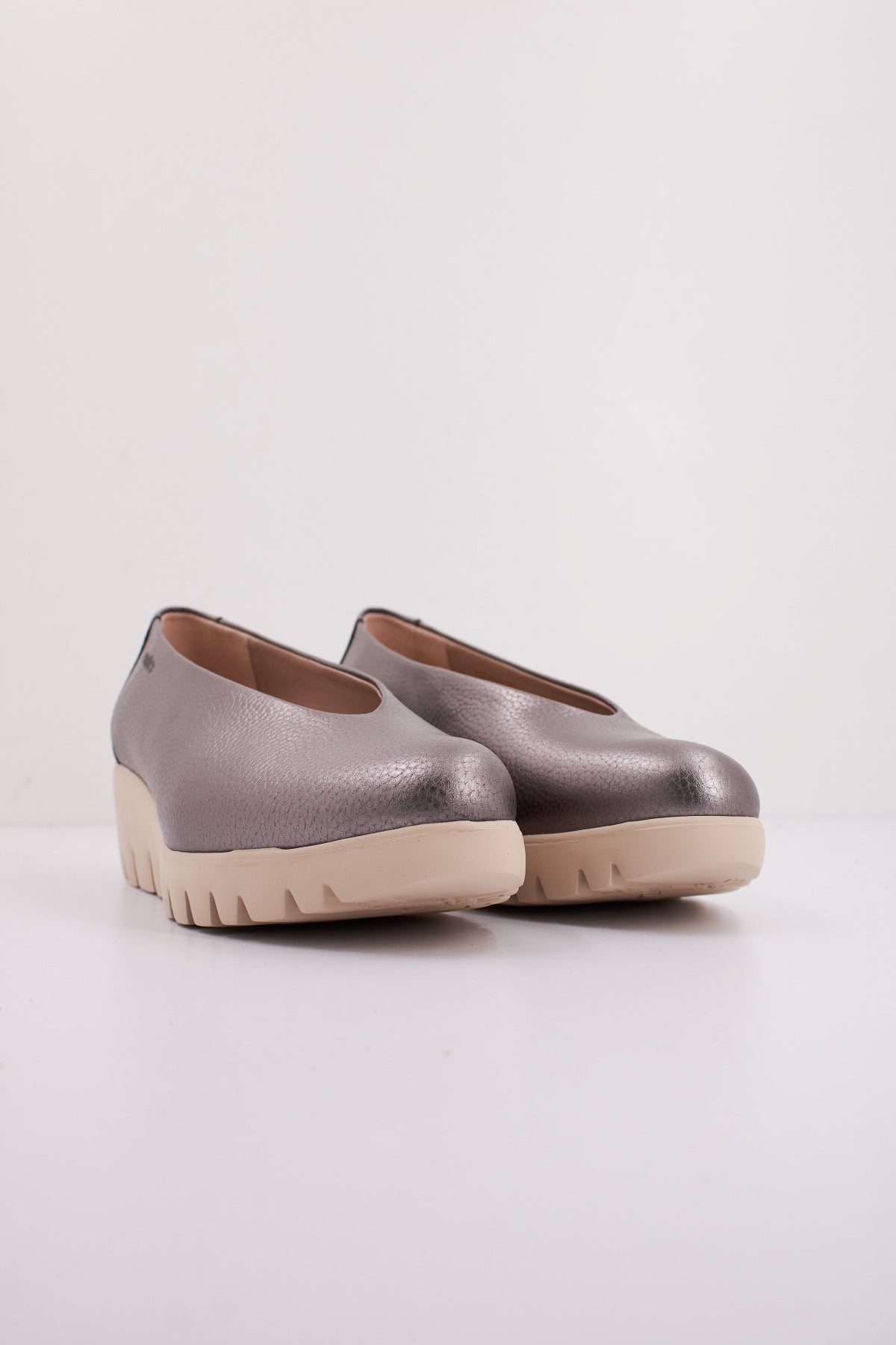 WONDERS C- en color PLOMO  (2)