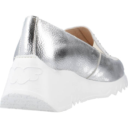 WONDERS E en color PLTBLNC  (3)