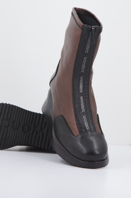 WONDERS G en color NGRCBR  (3)