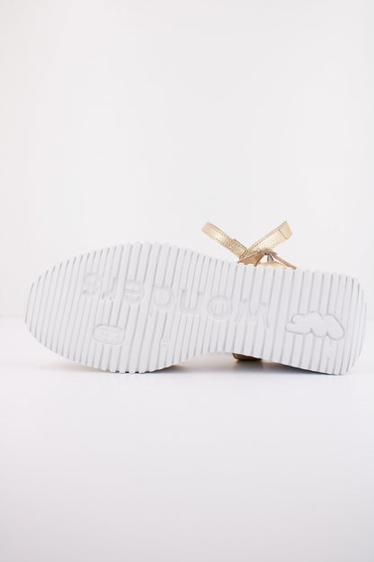 WONDERS G en color PLATINO  (4)