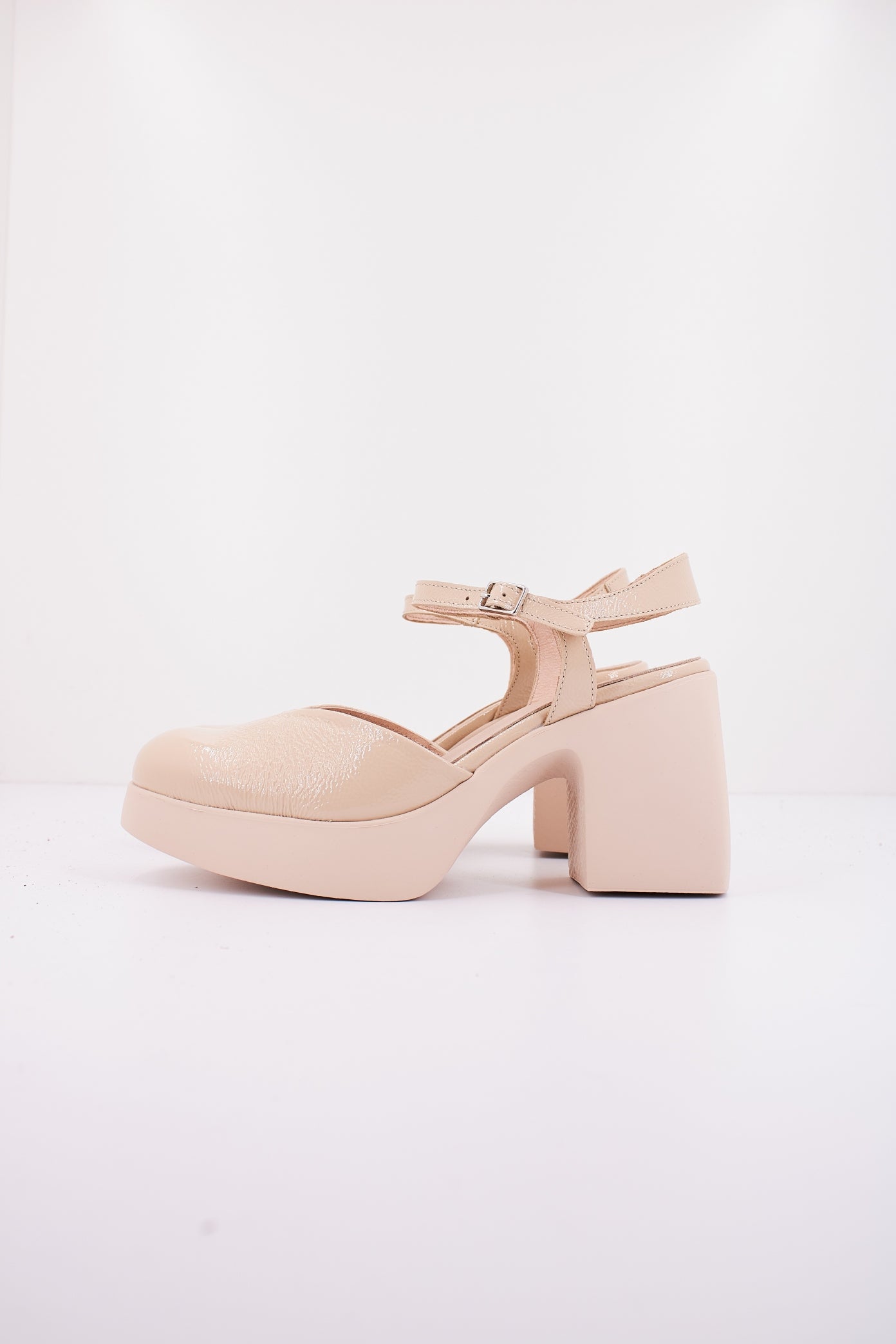 WONDERS H en color NATURAL  (1)