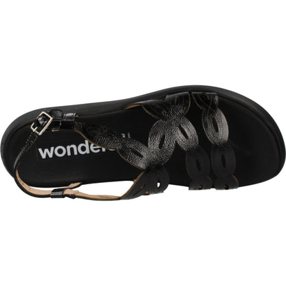 WONDERS C  en color NEGRO  (7)