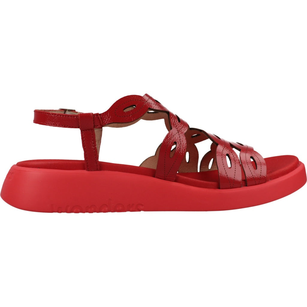 WONDERS C en color ROJO  (4)