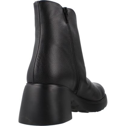 WONDERS E  en color NEGRO  (3)