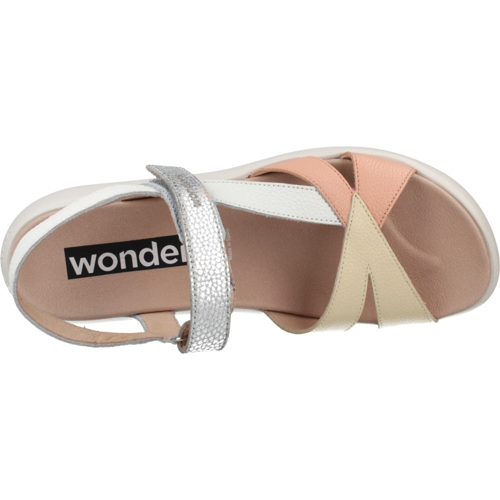 WONDERS C  en color MLNVNI  (6)