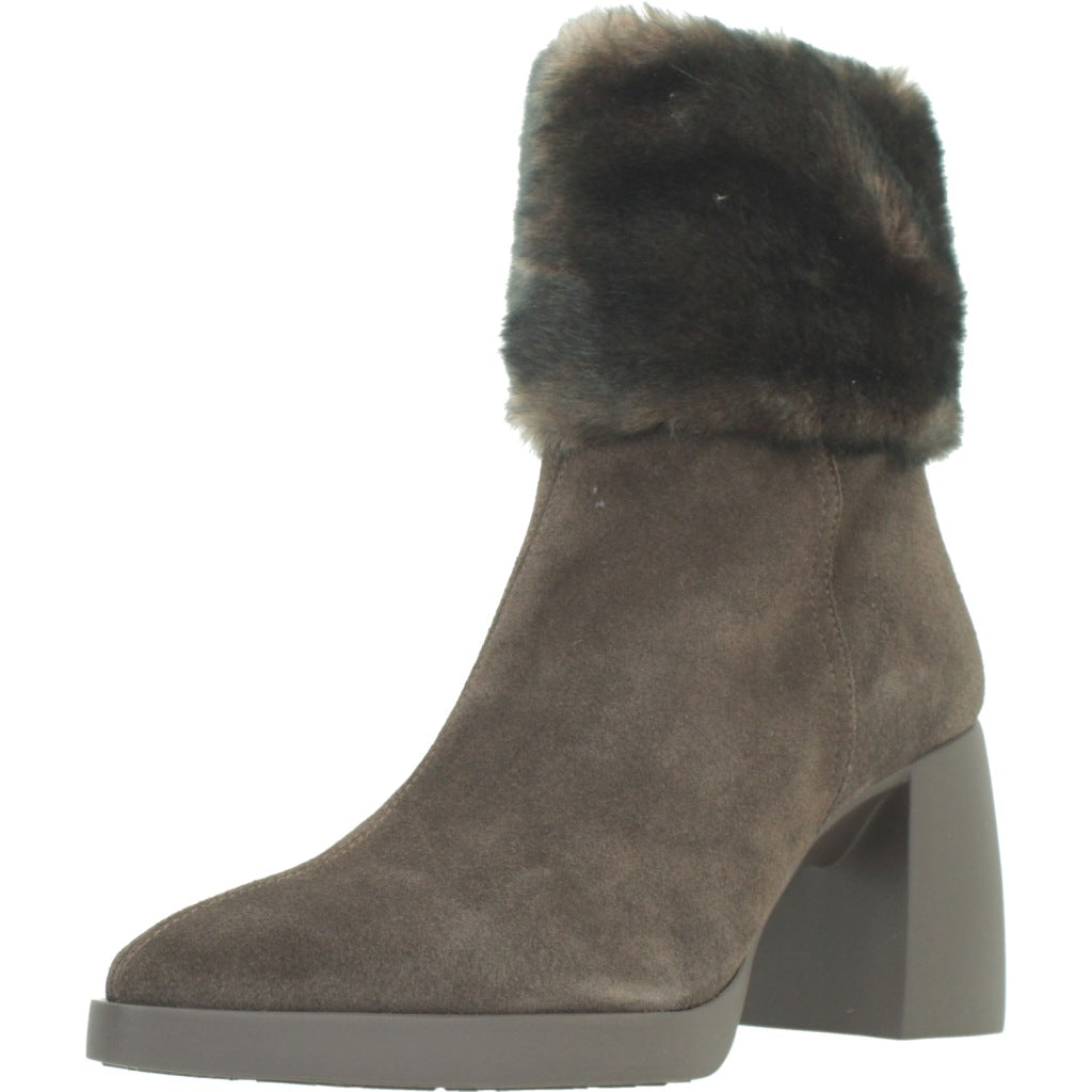 WONDERS L CHARME YUBA en color TESTA MARR  (1)