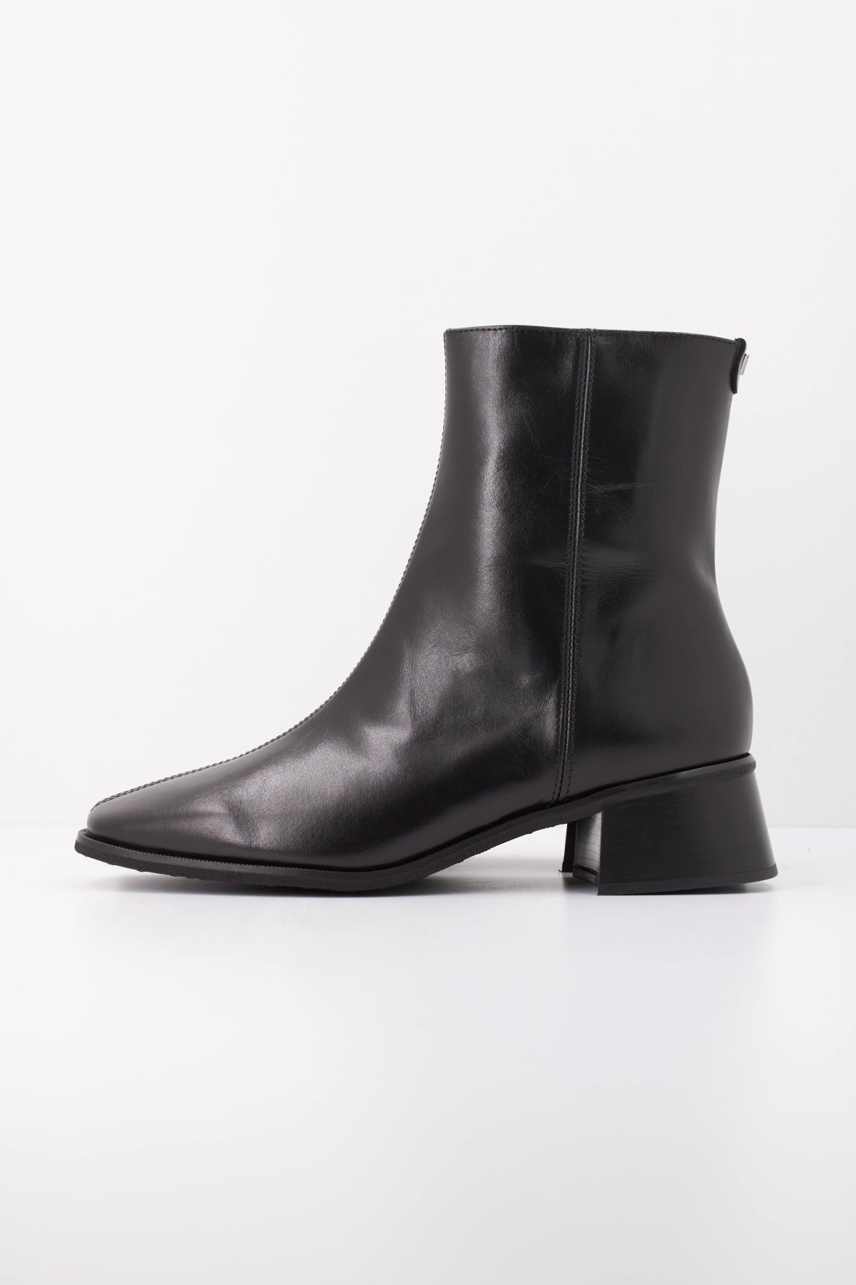 WONDERS D BOTA OREGONLUX en color NEGRO  (1)