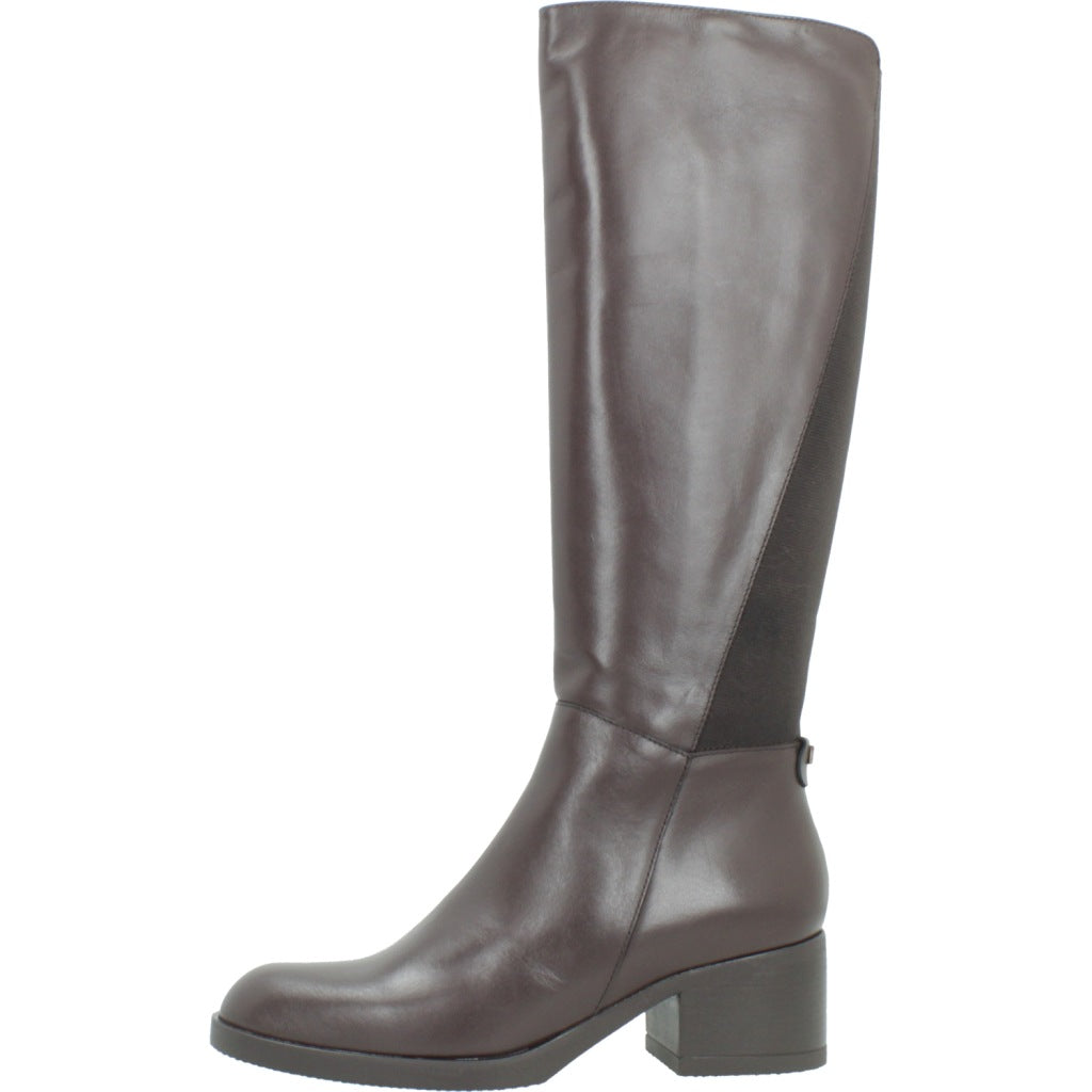 WONDERS G BOTA ISY en color TESTA  (2)