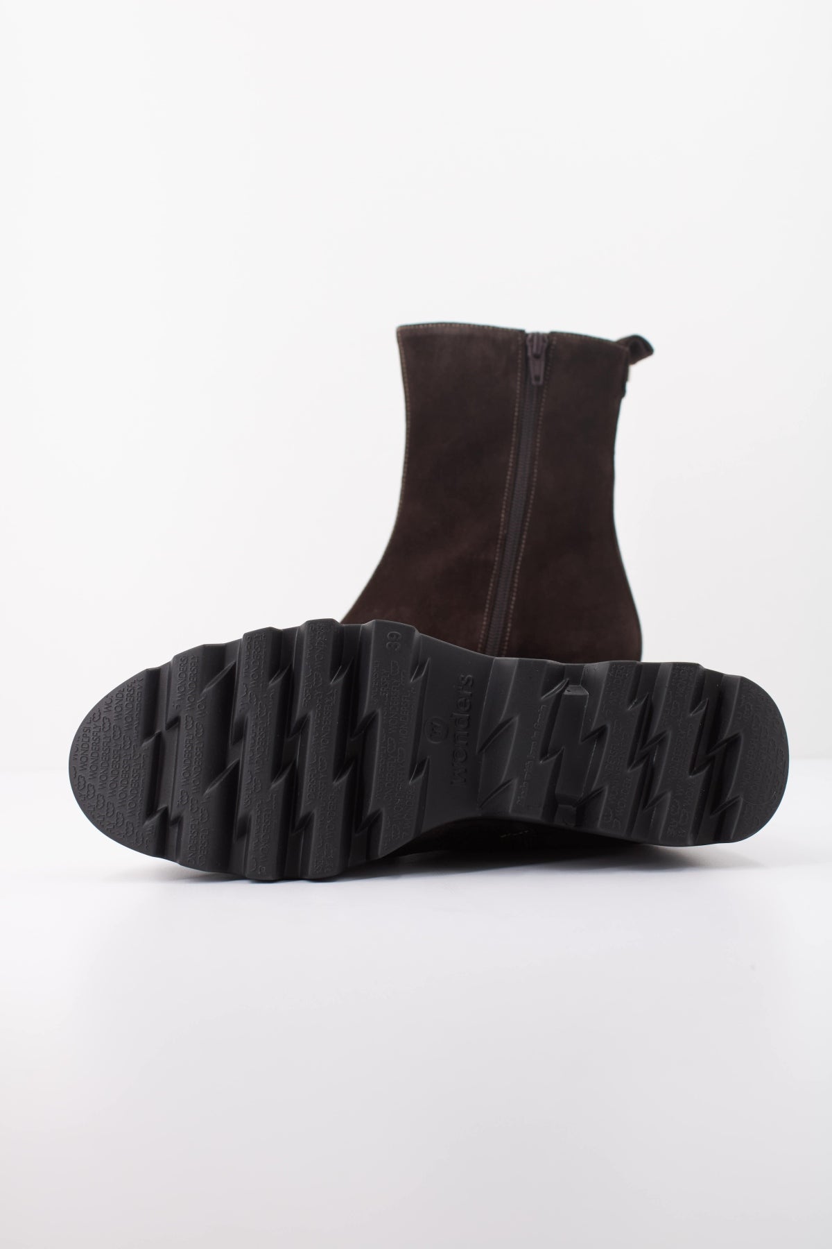 WONDERS G BOTA CHARME en color TESTA  (5)