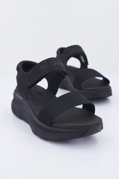 SKECHERS D'LUX WALKER NEW BLO en color BBK  (2)