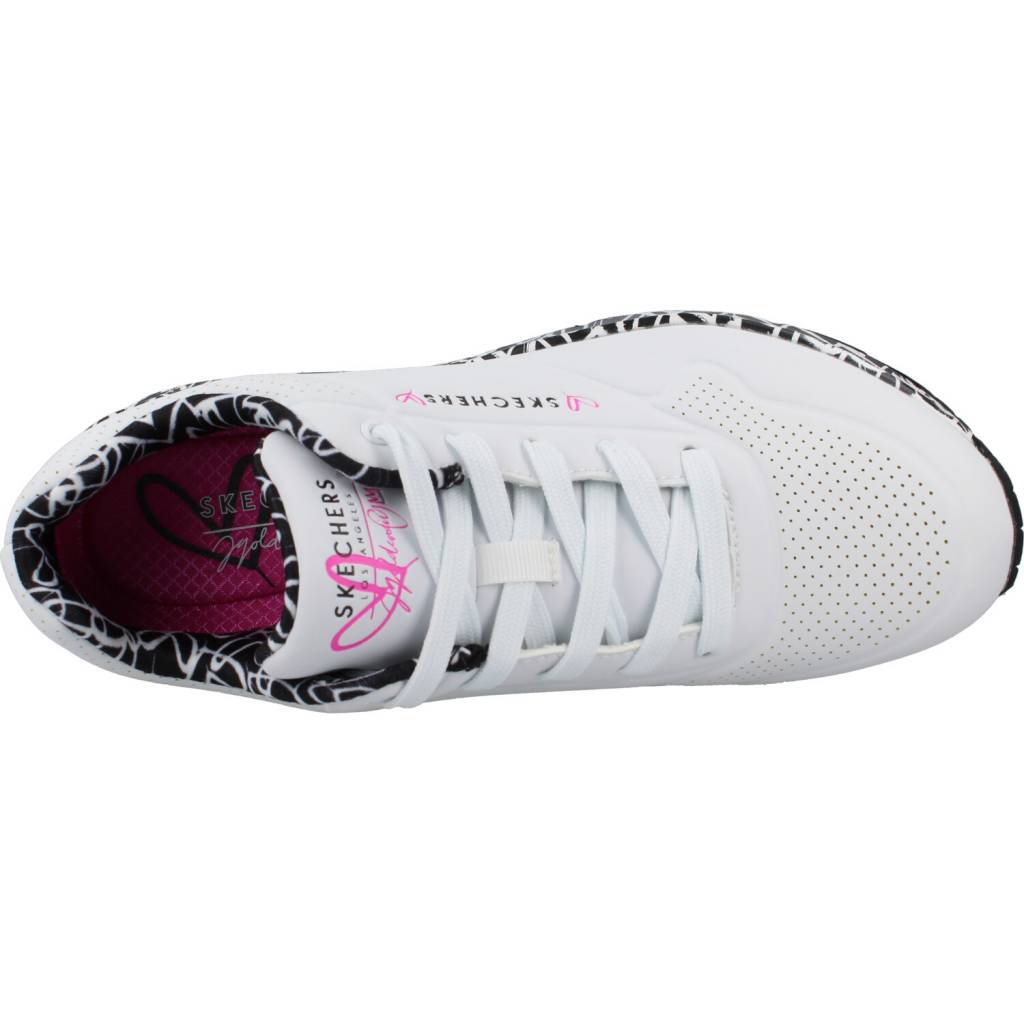 SKECHERS UNO - LOVING LOVE en color WBK  (7)