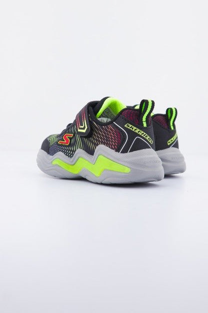 SKECHERS ERUPTERS IV en color BKLM  (2)