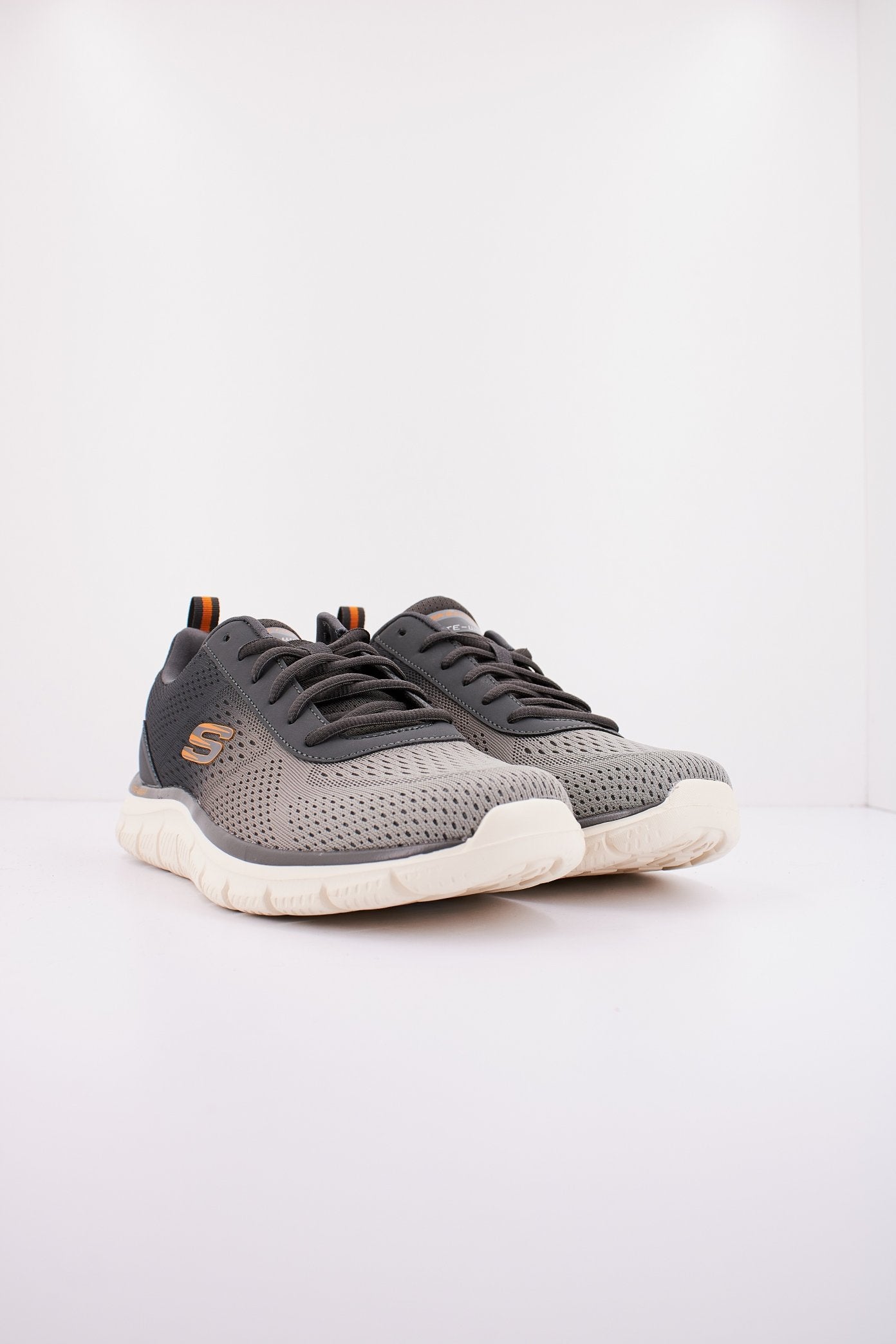 SKECHERS TRACK-RIPKENT en color OLV  (2)