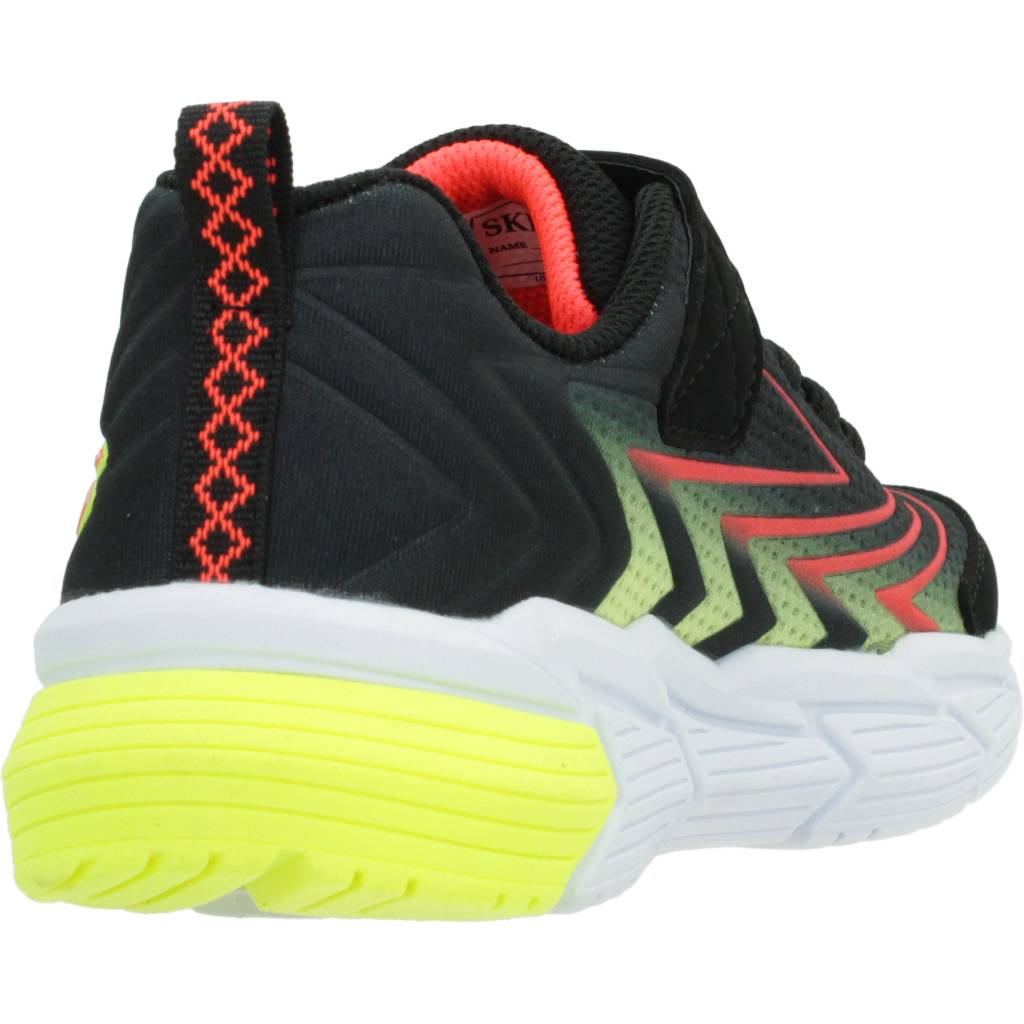 SKECHERS  VOLTONIK en color BKMT  (3)