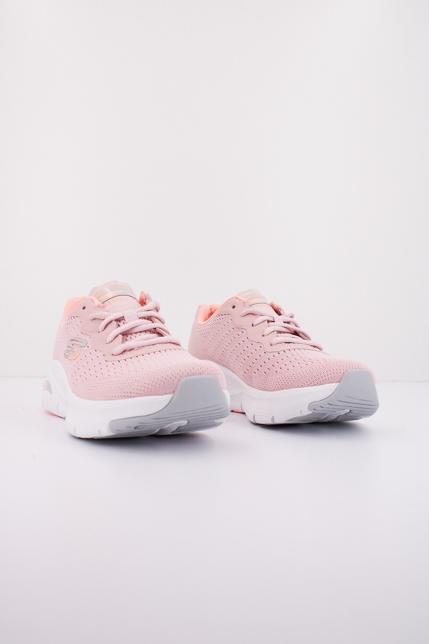 SKECHERS SKECHERS ARCH FIT en color PKCL  (2)