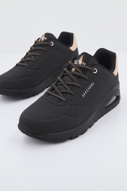 SKECHERS UNO - SHIMMER AWAY en color BBK  (2)