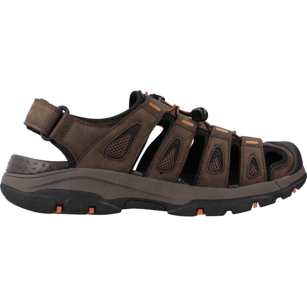 SKECHERS TRESMEN en color CHOC  (4)