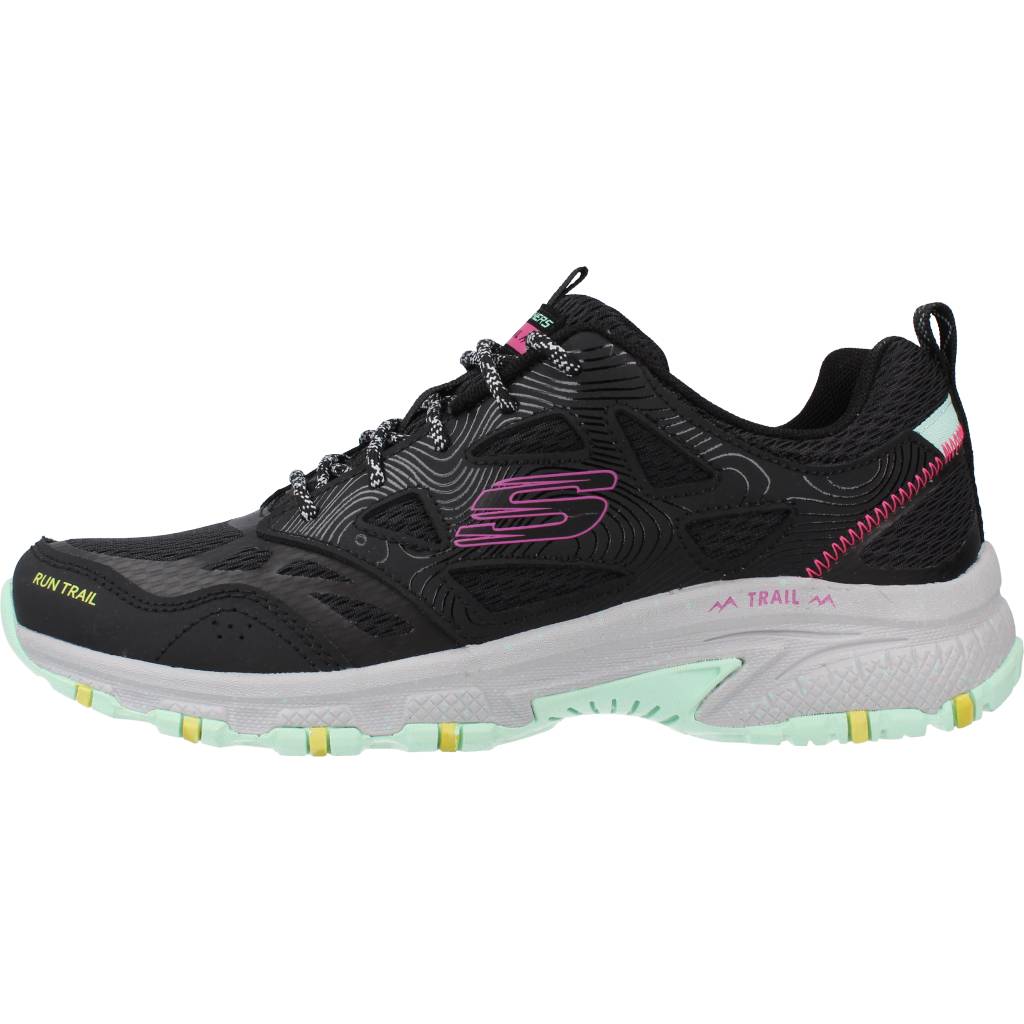 SKECHERS HILLCREST-PURE ESCAP en color BKMT  (2)