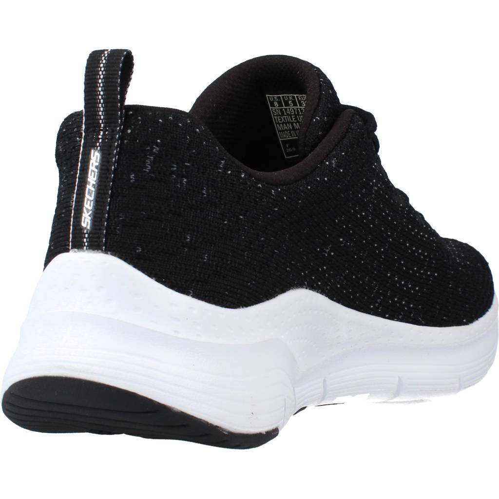SKECHERS S en color BKW  (3)