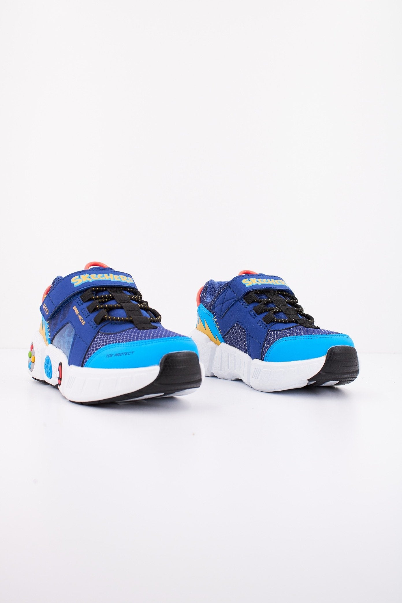 SKECHERS L en color RYMT  (2)