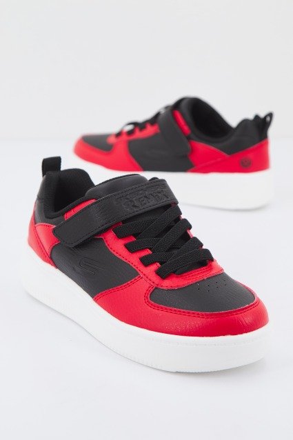 SKECHERS SPORT COURT  en color RDBK  (1)