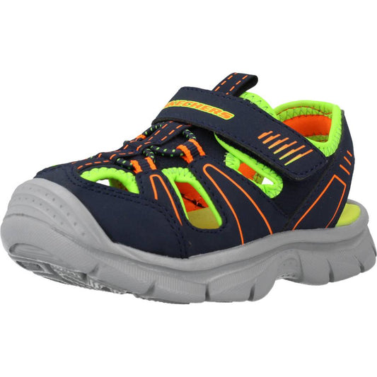 SKECHERS  RELIX en color NVLM  (1)