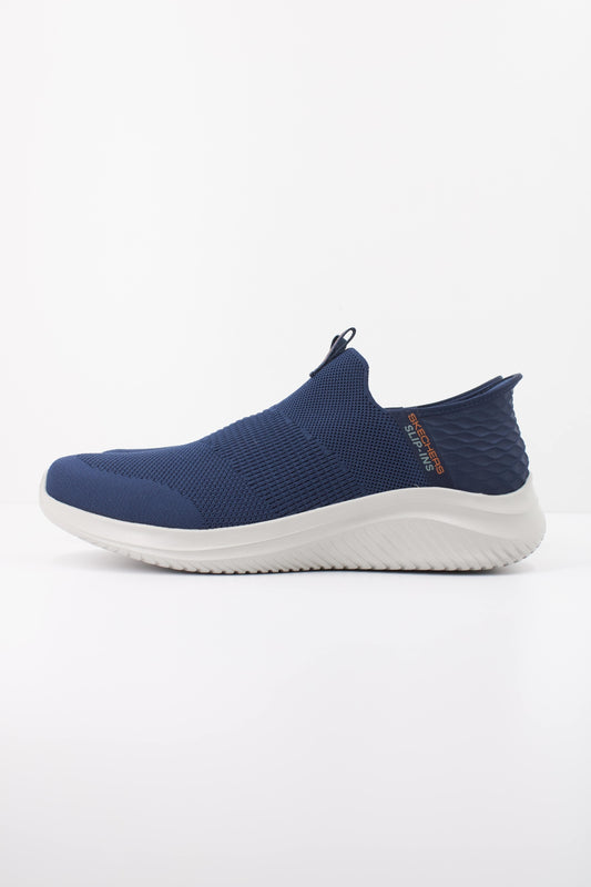 SKECHERS SLIP-INS: ULTRA FL en color NVY  (1)