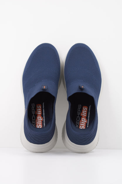 SKECHERS SLIP-INS: ULTRA FL en color NVY  (3)