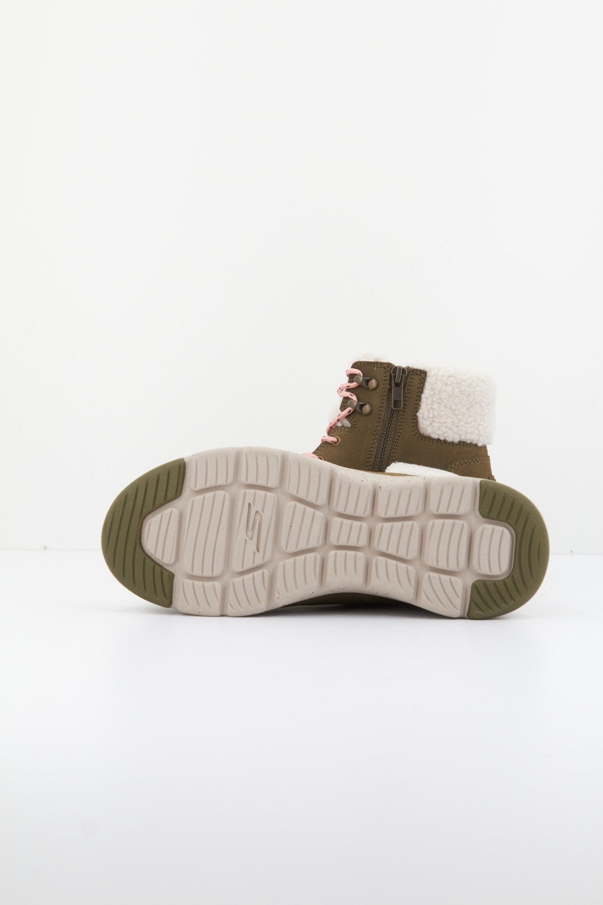 SKECHERS GLACIAL ULTRA en color OLV  (4)