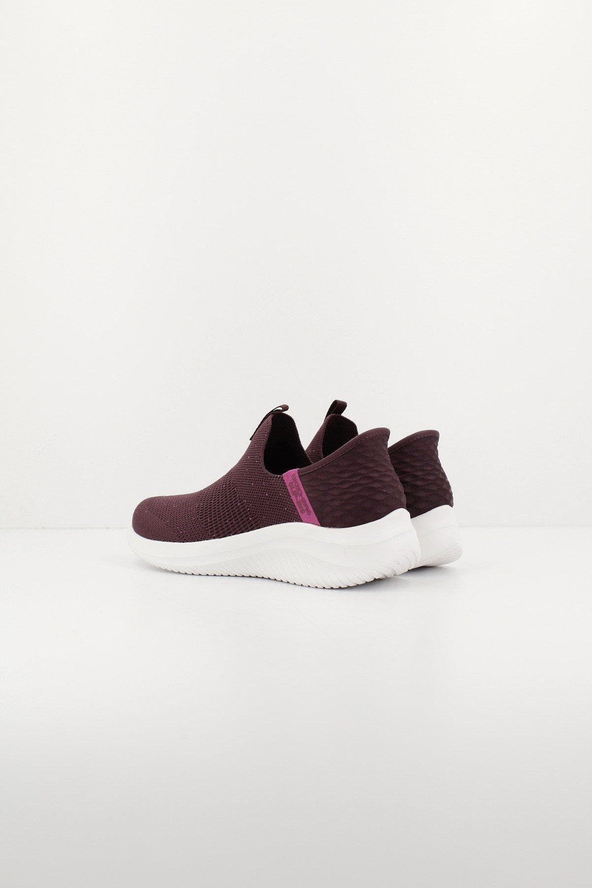 SKECHERS SLIP-INS: ULTRA FLEX en color WINE  (3)