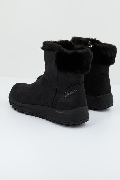 SKECHERS ESCAPE PLAN - COZY C en color BBK  (2)