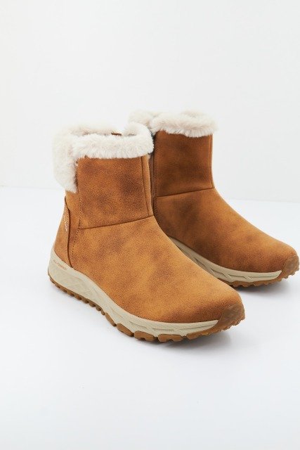 SKECHERS ESCAPE PLAN - COZY C en color CSNT  (1)