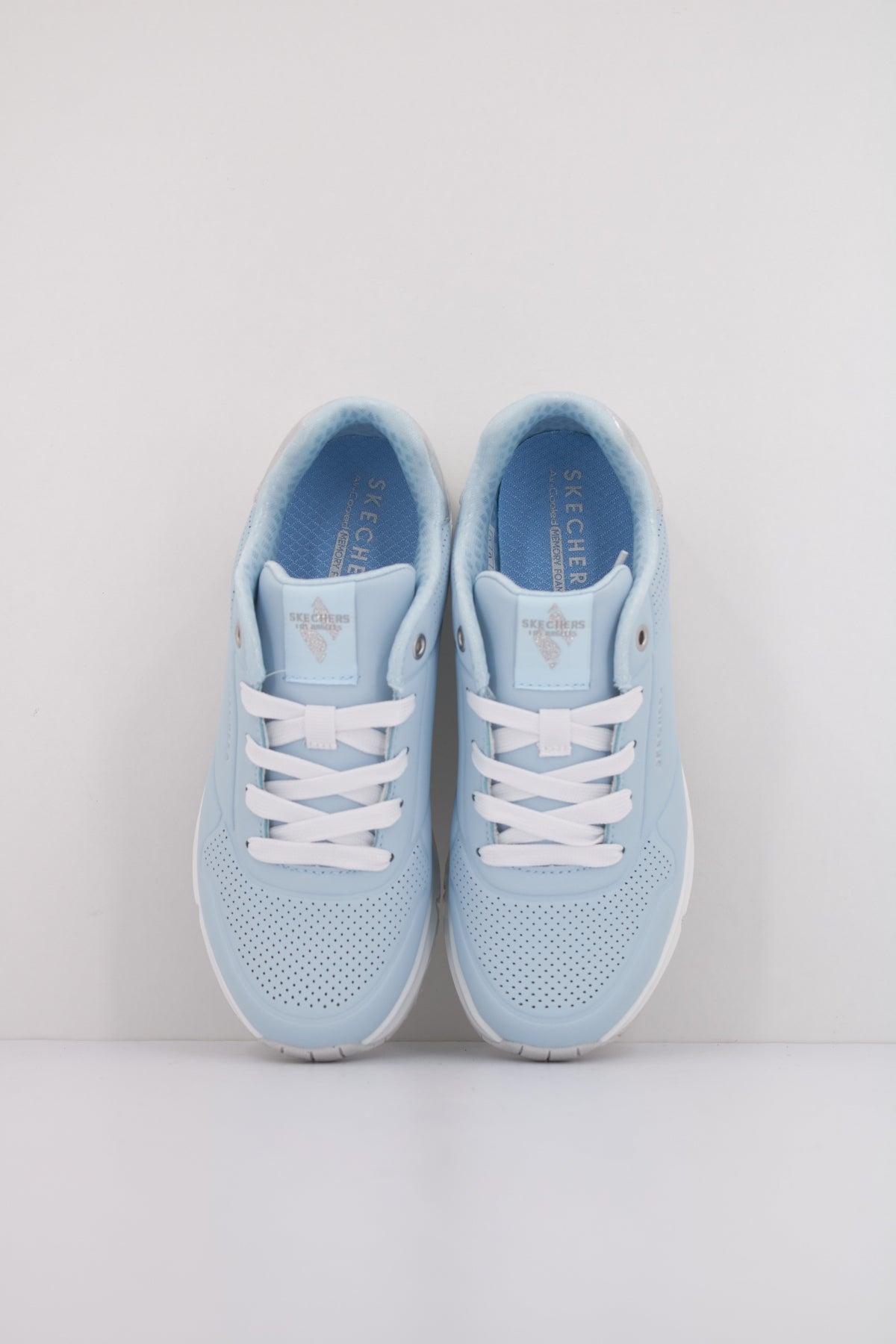 SKECHERS UNO GEN en color LBSL  (3)