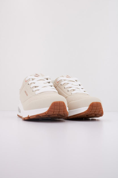 SKECHERS UNO GEN en color NAT  (2)