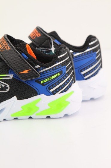 SKECHERS FLEX-GLOW BOLT en color BKBL  (3)