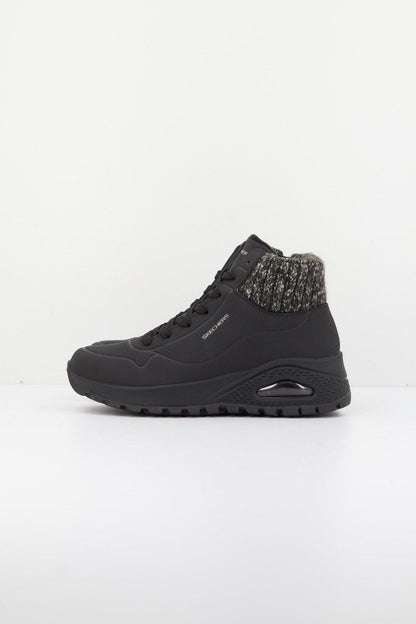 SKECHERS  en color BLK  (1)