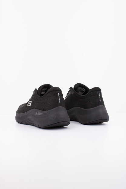 SKECHERS ARCH FIT . en color BBK  (3)