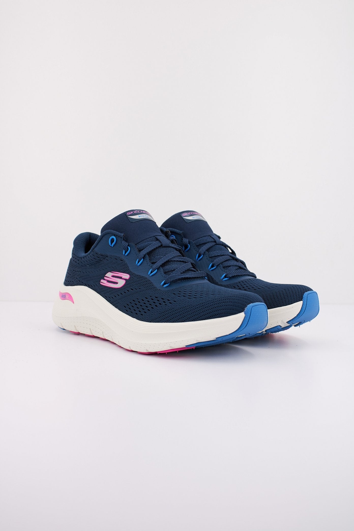 SKECHERS ARCH FIT . - BIG L en color NVMT  (2)