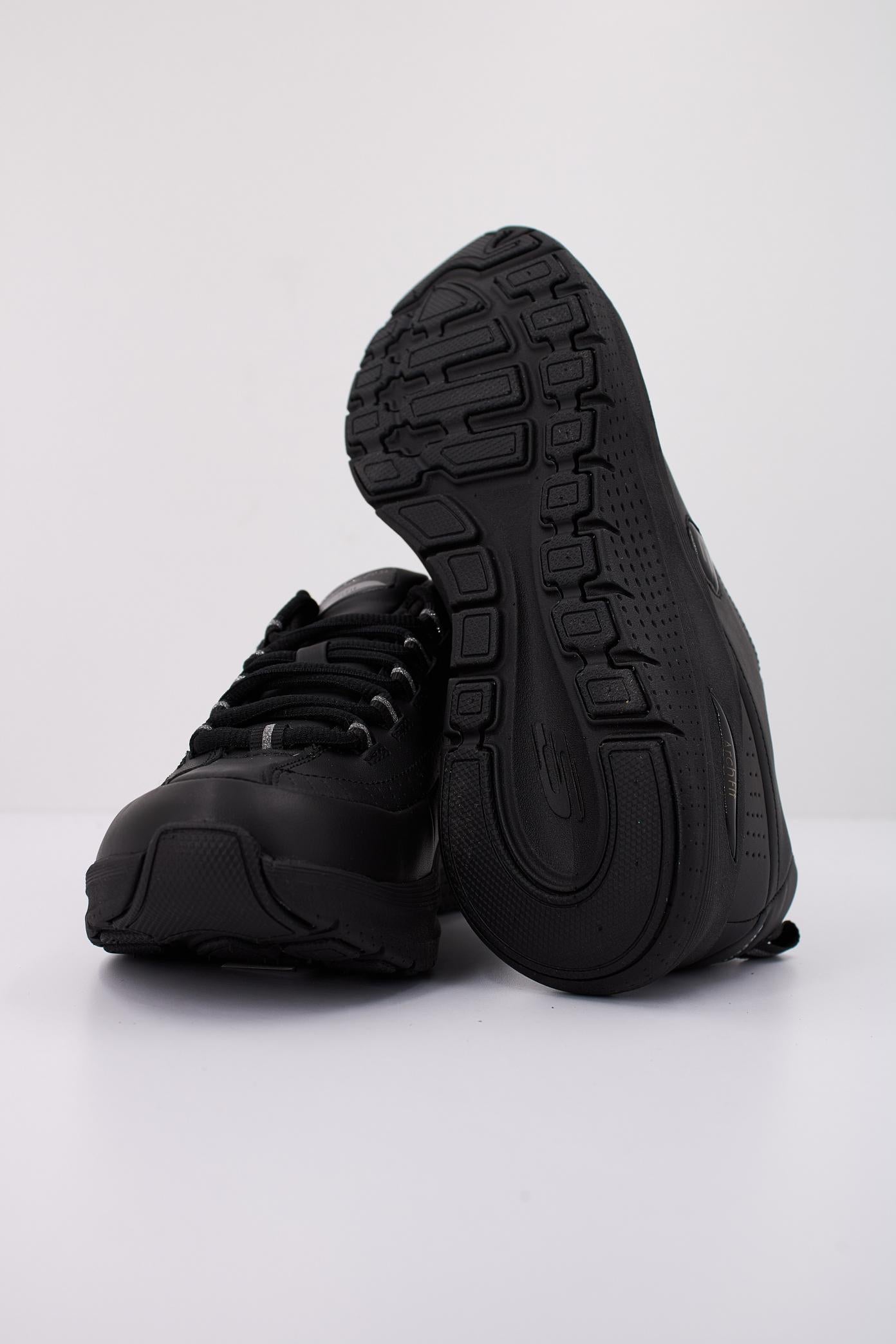 SKECHERS ARCH FIT .-STAR BO en color BBK  (5)
