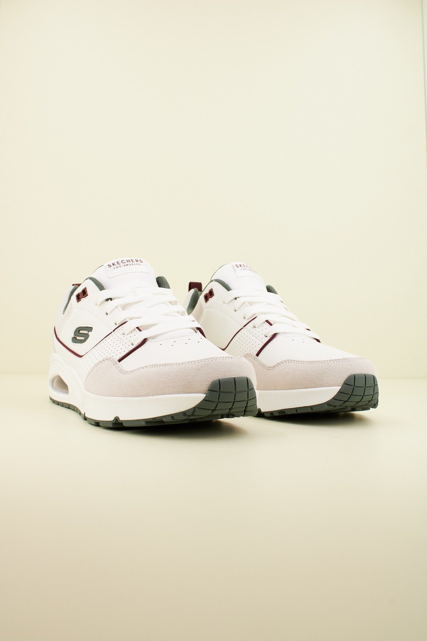 SKECHERS  UNO en color WGR  (2)