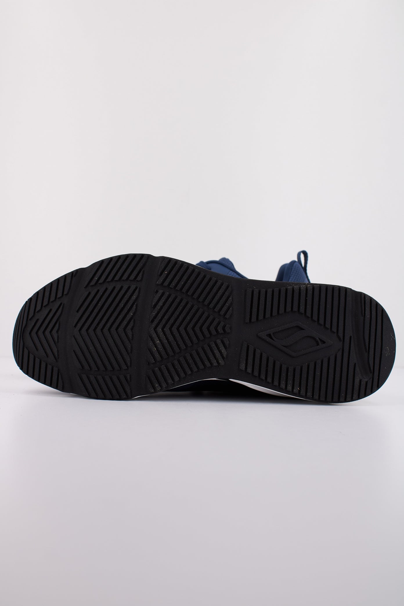 SKECHERS  TRES-AIR UNO en color NVY  (5)