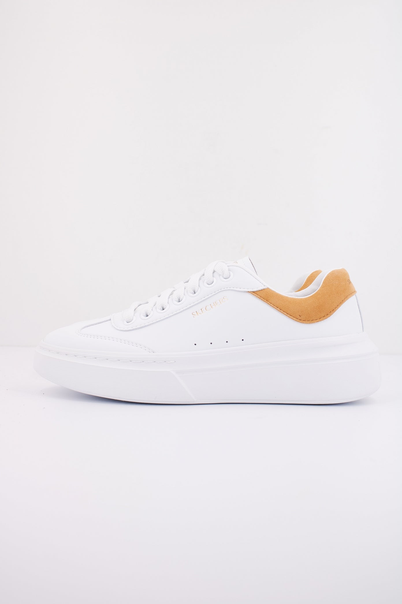 SKECHERS CORDOBA CLASSIC en color WTAN  (1)