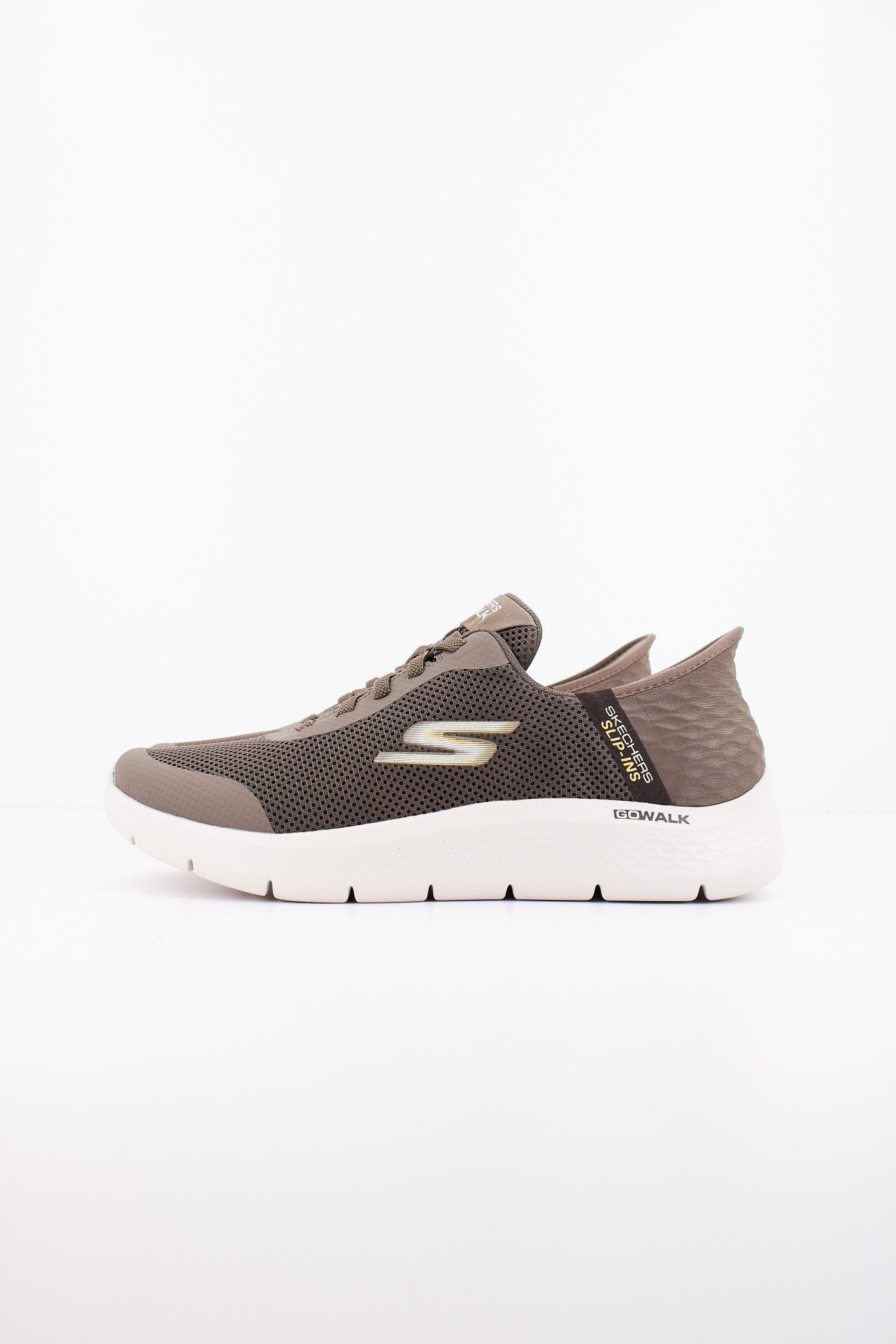 SKECHERS SLIP INS: GO WALK AR en color BRN  (1)