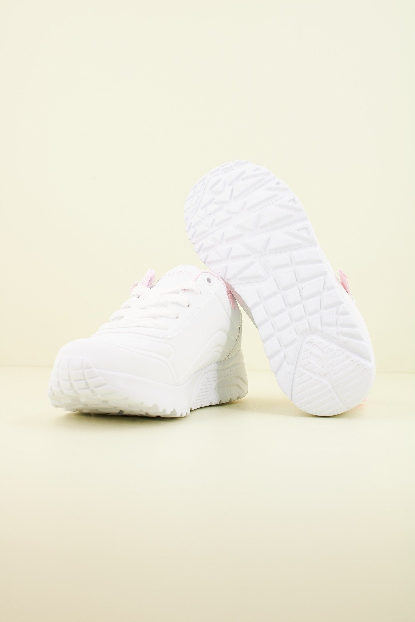 SKECHERS UNO LITE - EASY ZIP en color WHT  (4)